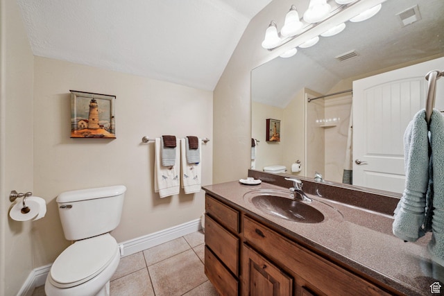 full bathroom featuring vaulted ceiling, visible vents, toilet, a shower, and baseboards