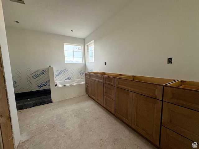 341 N Barlow Ct, Saratoga Springs, UT 84045 - bathroom with a bath