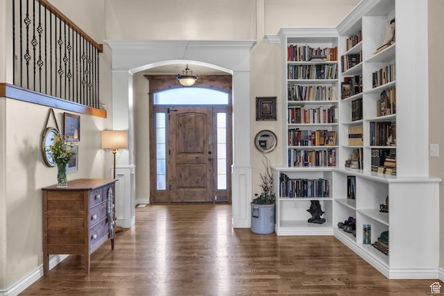 888 W 2800 N, Pleasant Grove, UT 84062 - foyer entrance featuring arched walkways and wood finished floors