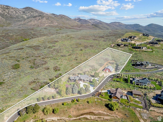 2499 River Meadows Ln, Midway, UT 84049 - aerial overview of property's location with property parcel outlined and a mountainous background