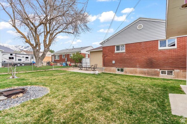 108 W 4300 S, Washington Terrace, UT 84405 - view of yard with a patio area, a residential view, and fence