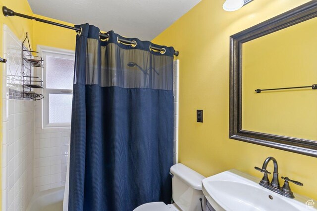108 W 4300 S, Washington Terrace, UT 84405 - full bathroom with toilet and a sink