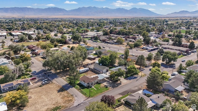 55 S Cooley St, Grantsville, UT 84029 - aerial view featuring a residential view and a mountain view