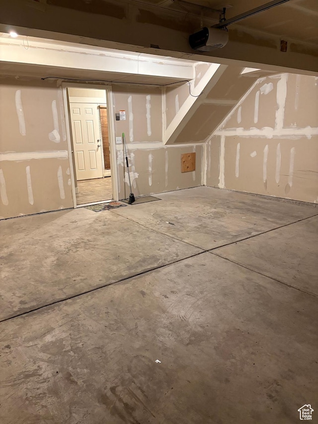 162 W Barry Links Way S, South Salt Lake, UT 84115 - garage with a garage door opener