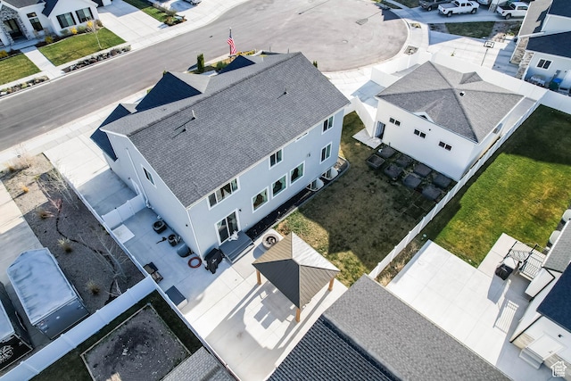 birds eye view of property featuring a residential view