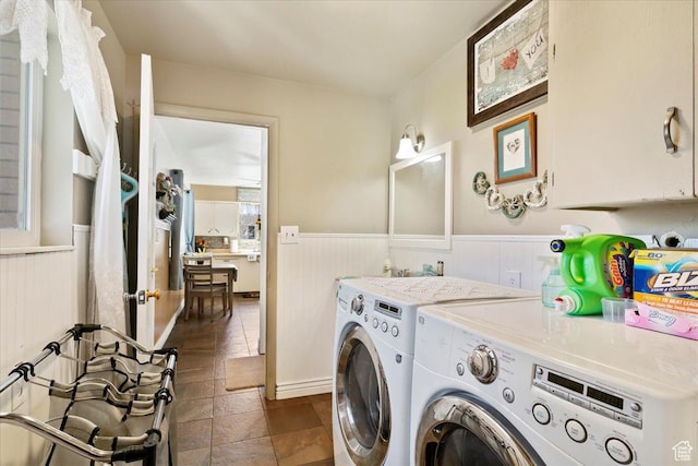 39 S 200 W, Morgan, UT 84050 - laundry area featuring a wainscoted wall, washing machine and dryer, and stone finish flooring