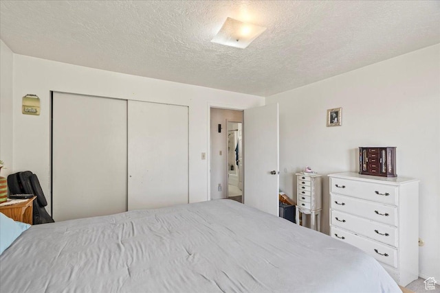 250 N 350 E, Orem, UT 84057 - bedroom with a textured ceiling and a closet