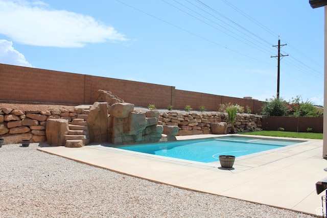 2892 E 1400 S, St George, UT 84790 - view of pool with a fenced backyard