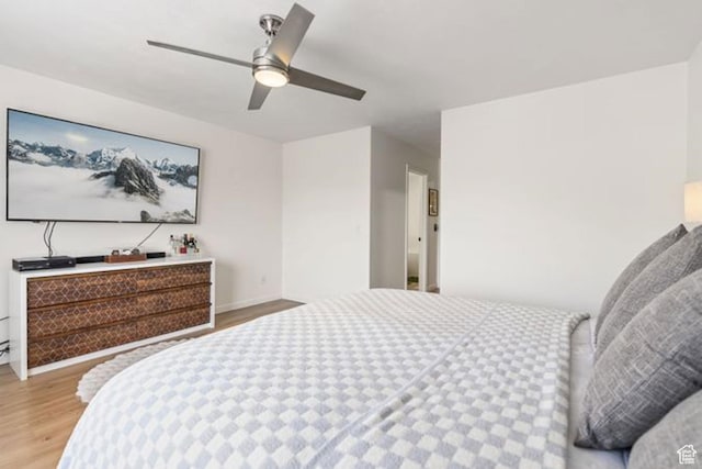 896 W Waterside Dr, Farmington, UT 84025 - bedroom featuring a ceiling fan and wood finished floors