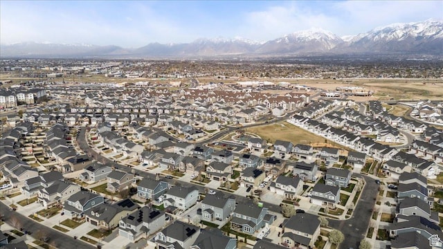 12133 S Broken Arch Ln, Herriman, UT 84096 - drone / aerial view featuring a mountain view and a residential view