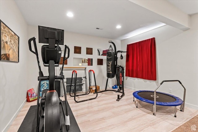 12133 S Broken Arch Ln, Herriman, UT 84096 - workout area featuring recessed lighting, visible vents, baseboards, and wood finished floors