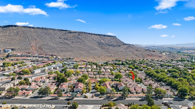 birds eye view of property featuring a residential view and a mountain view