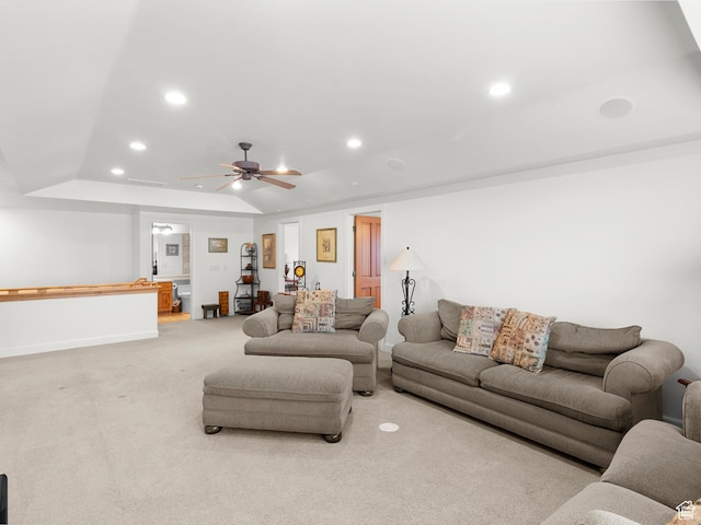 living area with visible vents, a ceiling fan, carpet, and recessed lighting