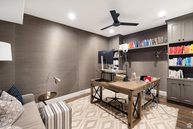 office area featuring baseboards, visible vents, recessed lighting, a ceiling fan, and wood finished floors