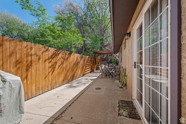 247 S 100 E, Hurricane, UT 84737 - view of patio with fence