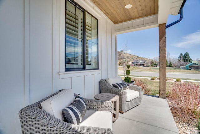view of patio / terrace with a porch