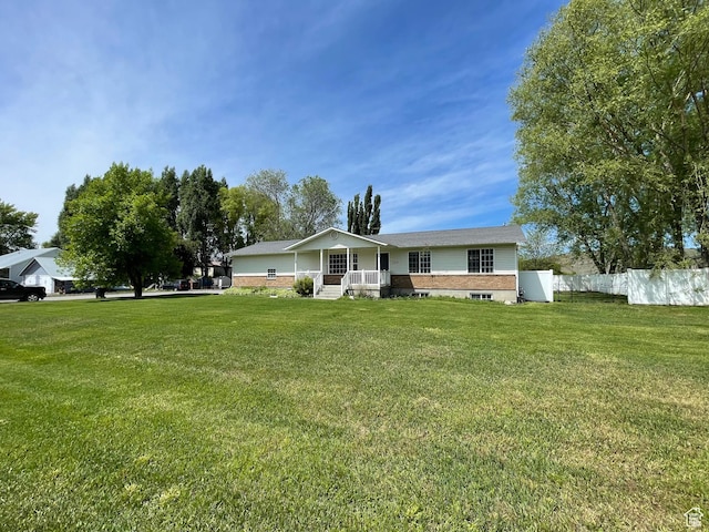 129 N 3rd E, Franklin, ID 83237 - single story home with a porch