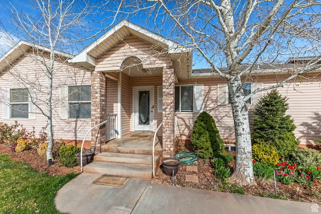 view of front of house