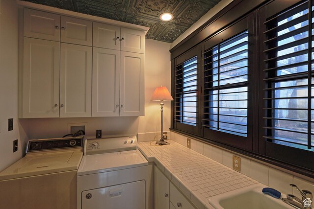 135 W 600 N, Salt Lake City, UT 84103 - laundry area featuring an ornate ceiling, a sink, cabinet space, and washer and clothes dryer