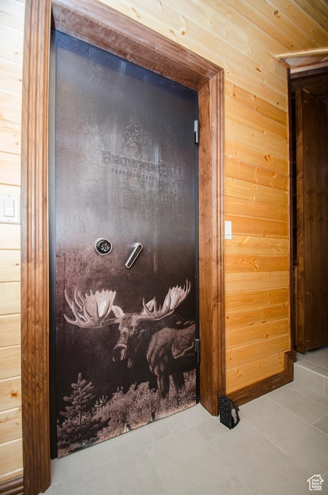 3804 E 2050 N, Eden, UT 84310 - interior details featuring wooden walls
