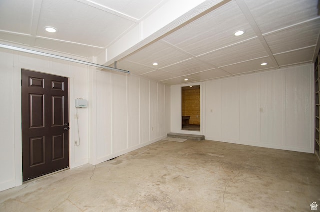3804 E 2050 N, Eden, UT 84310 - interior space featuring a decorative wall and recessed lighting
