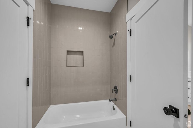 1816 S 920 W, Hurricane, UT 84737 - full bathroom featuring shower / bath combination