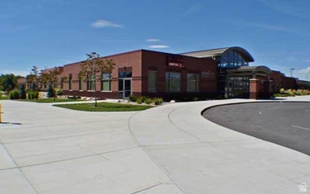 view of building exterior