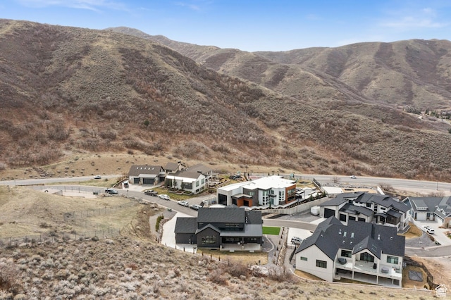 property view of mountains with a residential view