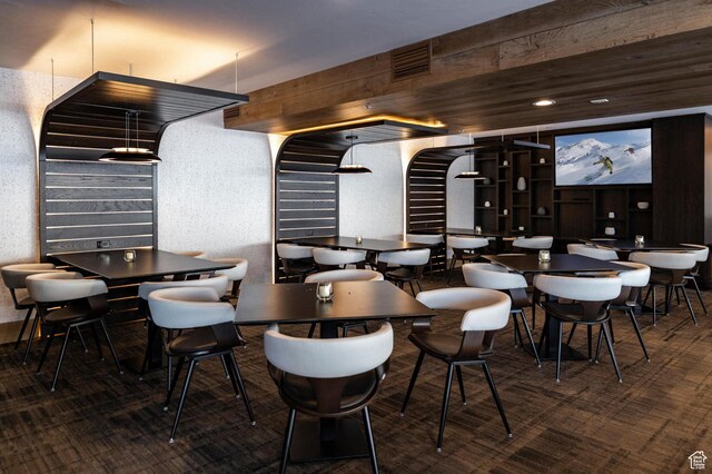 6633 Golden Bear Loop W, Park City, UT 84098 - carpeted dining area with visible vents