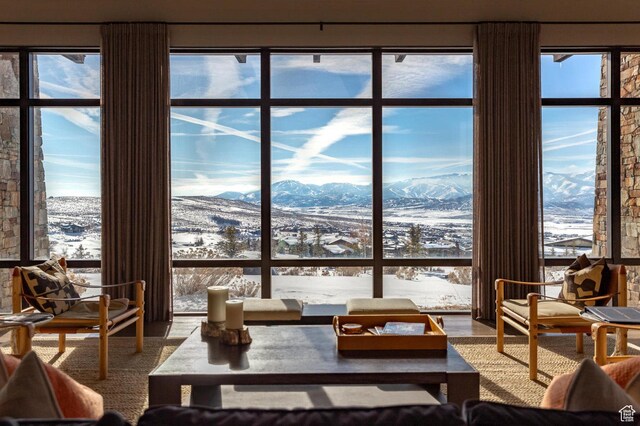 6633 Golden Bear Loop W, Park City, UT 84098 - interior space featuring plenty of natural light and a mountain view