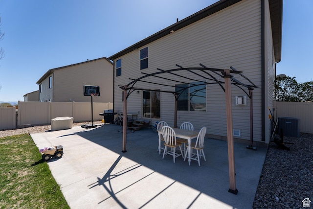 583 E 2680 S, Vernal, UT 84078 - view of patio with a pergola, a fenced backyard, and central AC unit