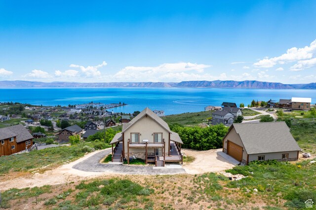 679 N Cambry Dr, Garden City, UT 84028 - bird's eye view of a water and mountain view