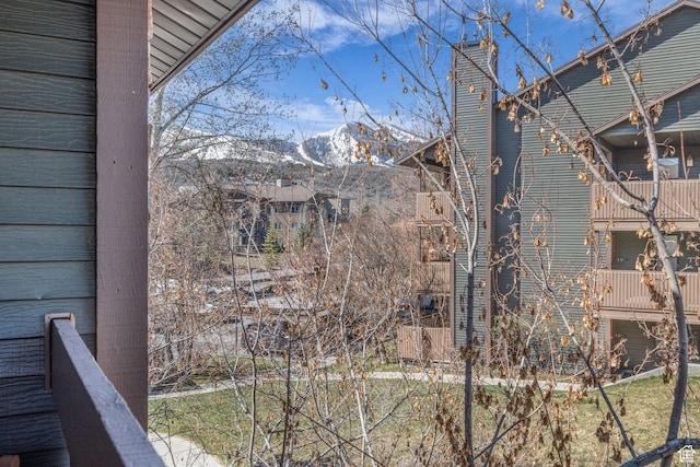 6821 N 2200 W Unit 11K, Park City, UT 84098 - view of yard with a mountain view