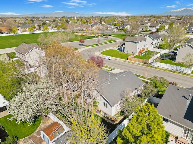 birds eye view of property featuring a residential view