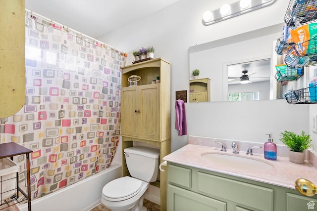 full bath with shower / tub combo with curtain, vanity, a ceiling fan, and toilet