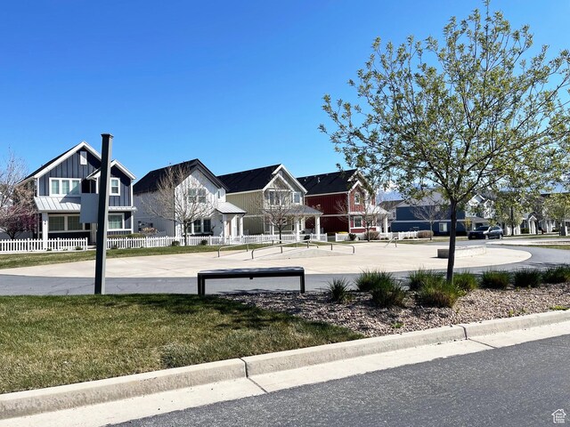 172 E Legacy Pkwy, Saratoga Springs, UT 84045 - view of property's community featuring a residential view and fence