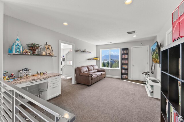 2154 E 1340 S, Heber City, UT 84032 - carpeted living room with baseboards, visible vents, and recessed lighting