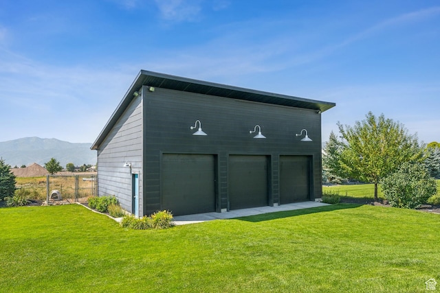 2154 E 1340 S, Heber City, UT 84032 - view of outdoor structure featuring a mountain view, fence, and an outbuilding
