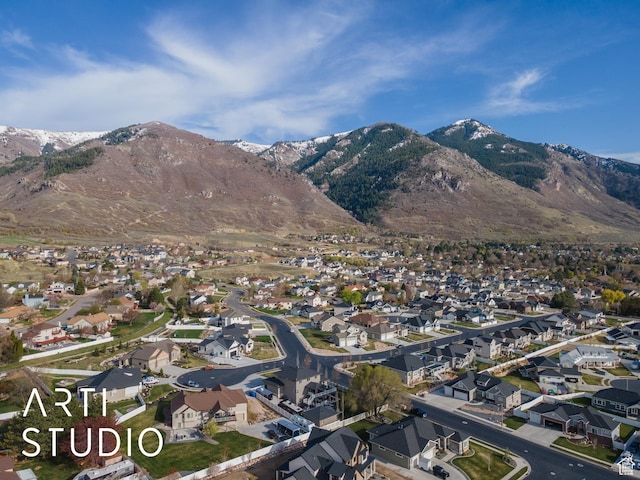 property view of mountains with a residential view