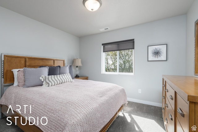 bedroom featuring carpet, visible vents, and baseboards