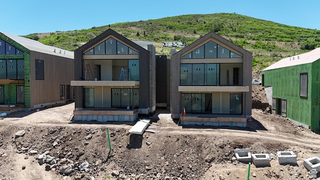 4307 E Escalante Ln, Kamas, UT 84036 - rear view of property with a mountain view