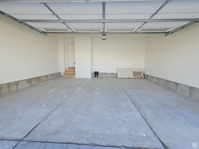 1628 S 3170 E, Spanish Fork, UT 84660 - garage featuring a garage door opener