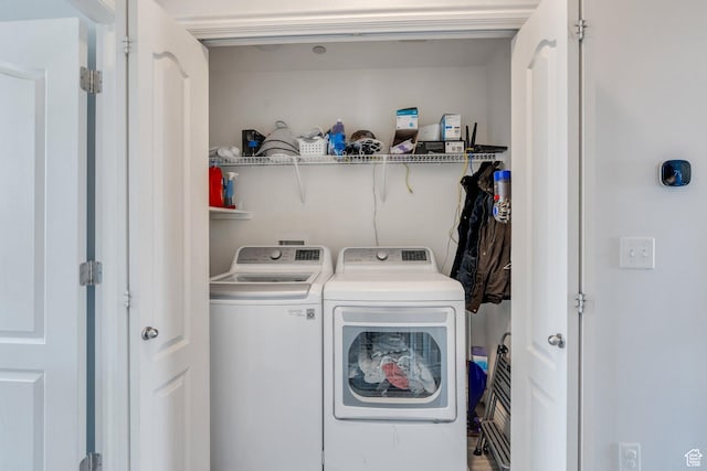 1113 W 160 N, Pleasant Grove, UT 84062 - laundry area with laundry area and washing machine and dryer