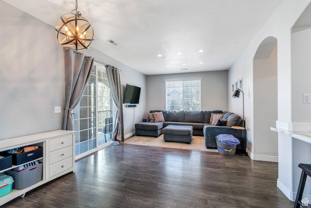 1113 W 160 N, Pleasant Grove, UT 84062 - living area with visible vents, baseboards, arched walkways, recessed lighting, and dark wood-type flooring