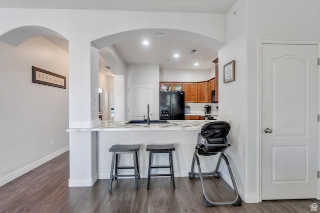 1113 W 160 N, Pleasant Grove, UT 84062 - kitchen featuring a peninsula, dark wood-style flooring, a sink, and black fridge with ice dispenser