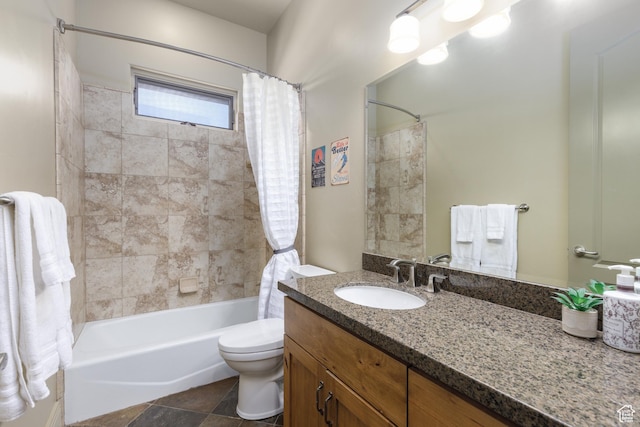 full bath featuring toilet, vanity, and shower / tub combo with curtain