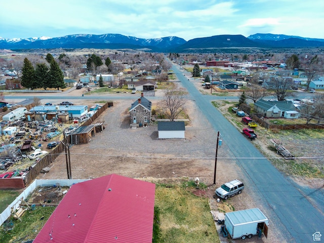 bird's eye view featuring a mountain view