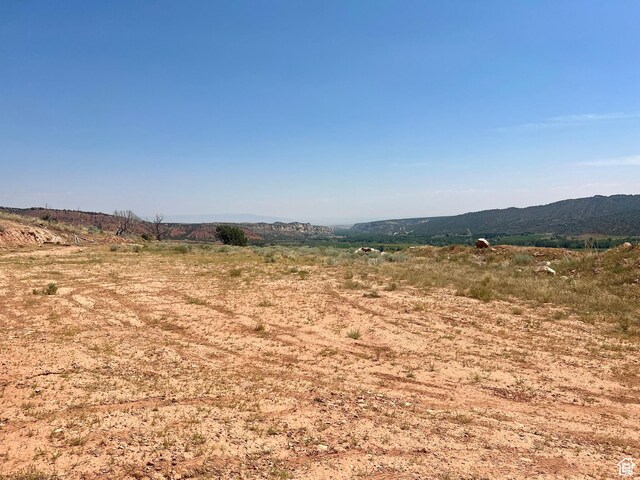 7528 W Red Cloud Loop Rd N, Vernal, UT 84078 - photo 16
