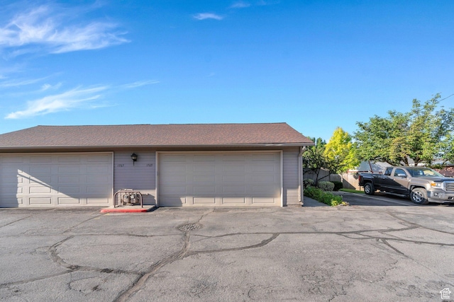 1769 Cobblestone Dr, Provo, UT 84604 - view of garage