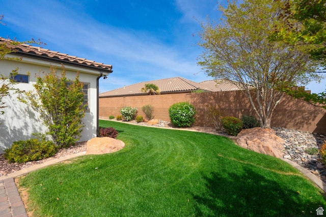 1844 N Wellington St, Washington, UT 84780 - view of yard with fence